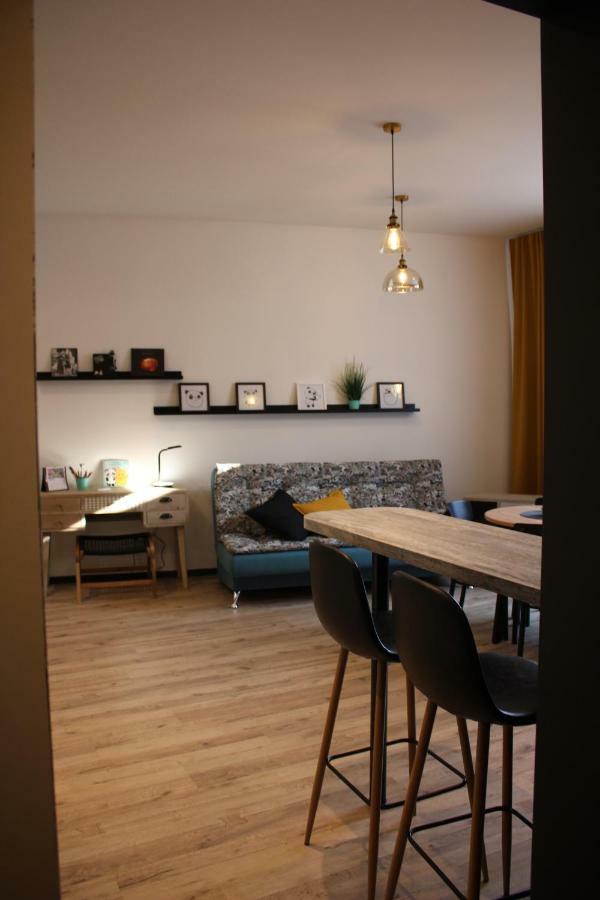 Simple & Elegant Apartment Liepaja Luaran gambar