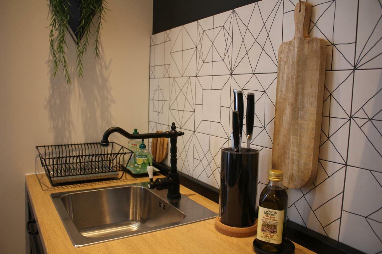 Simple & Elegant Apartment Liepaja Luaran gambar