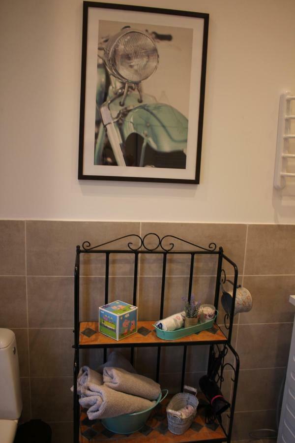 Simple & Elegant Apartment Liepaja Luaran gambar