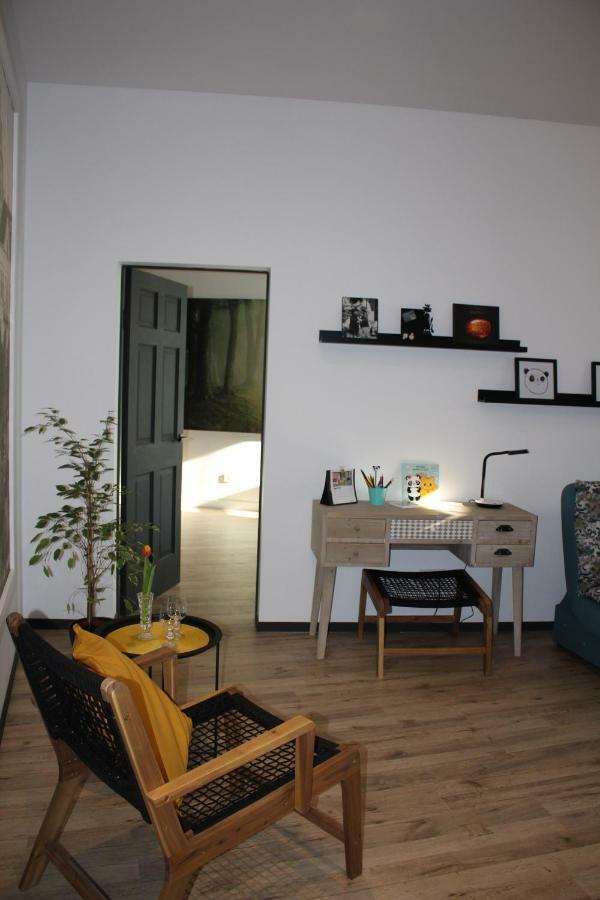 Simple & Elegant Apartment Liepaja Luaran gambar